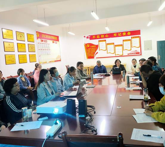 说明:E:\April\jinnianhui今年会\2019新闻稿\线上听课\086e573ce0bc3911f30ebbcd47150f0.jpg